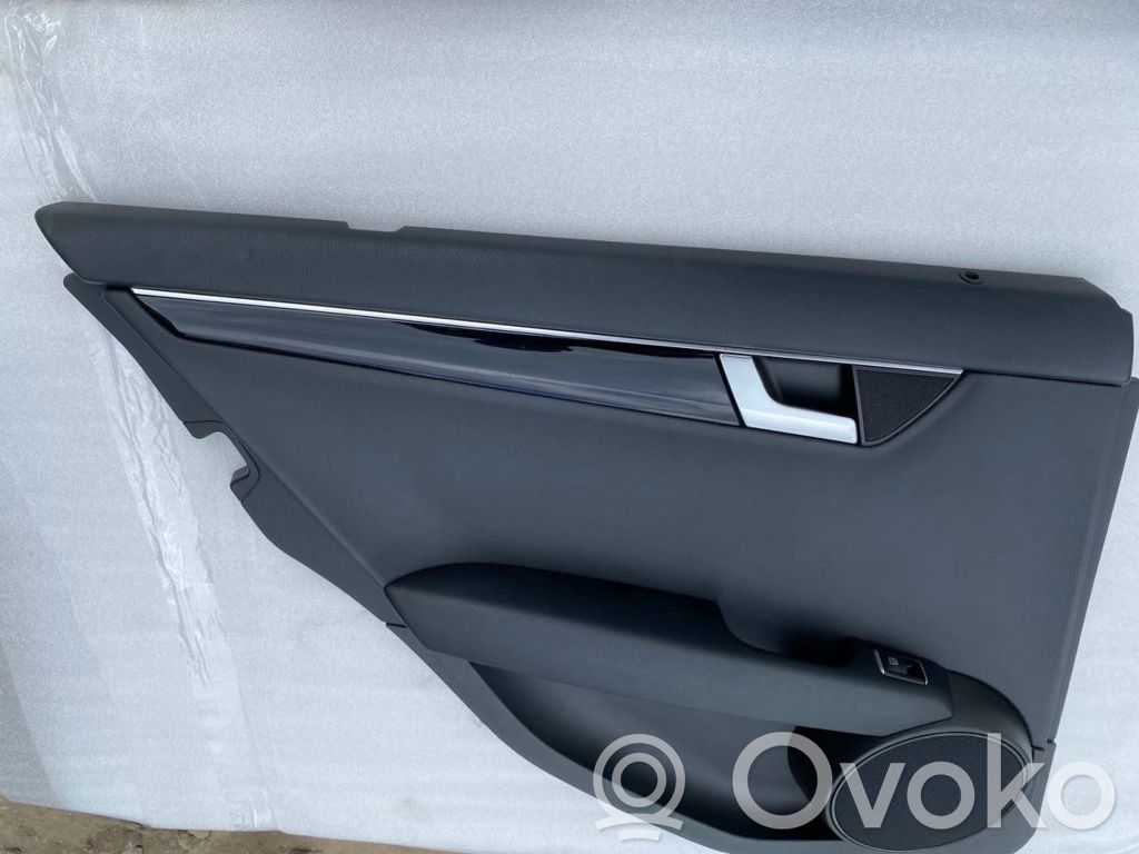 Mercedes-Benz C W204 Boczki / Poszycie drzwi tylnych 