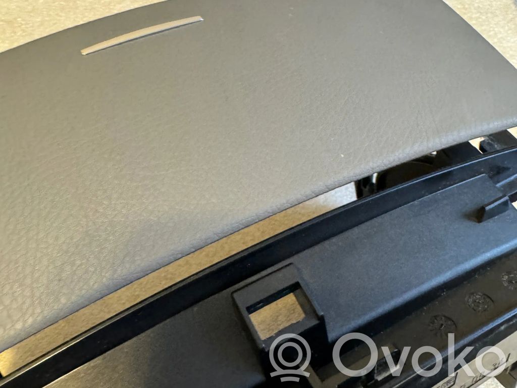 Mercedes-Benz S W221 Alte piese panou de bord 