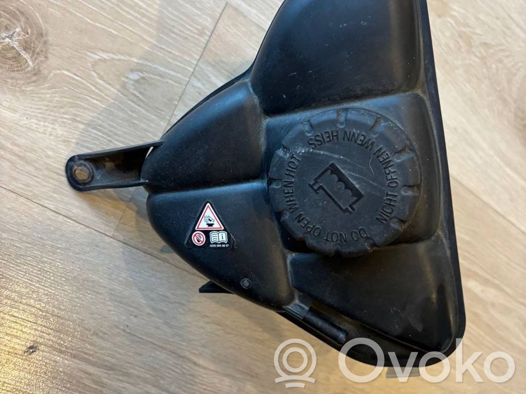 Mercedes-Benz SLK R171 Jäähdytysnesteen paisuntasäiliö 
