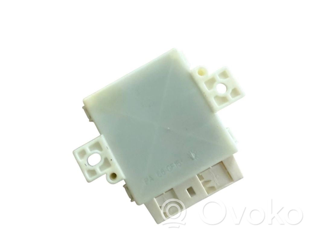 Mercedes-Benz E W212 Parking PDC control unit/module 