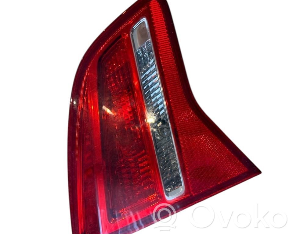 Opel Meriva B Lampy tylnej klapy bagażnika 