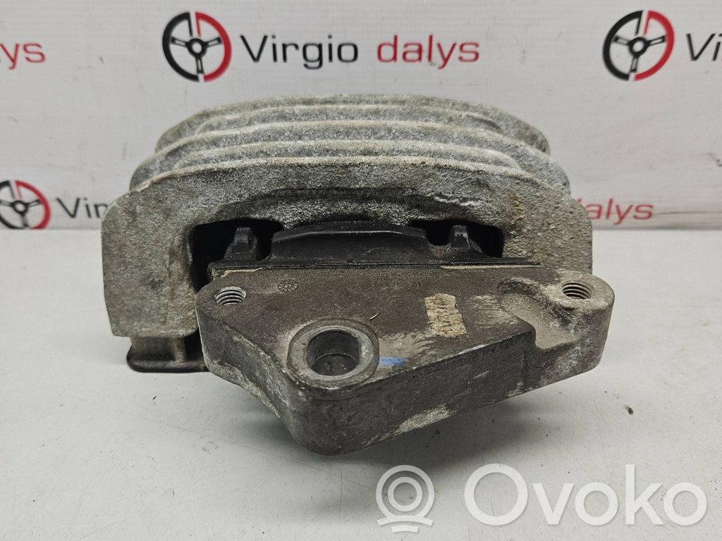 Ford Transit Engine mount bracket 