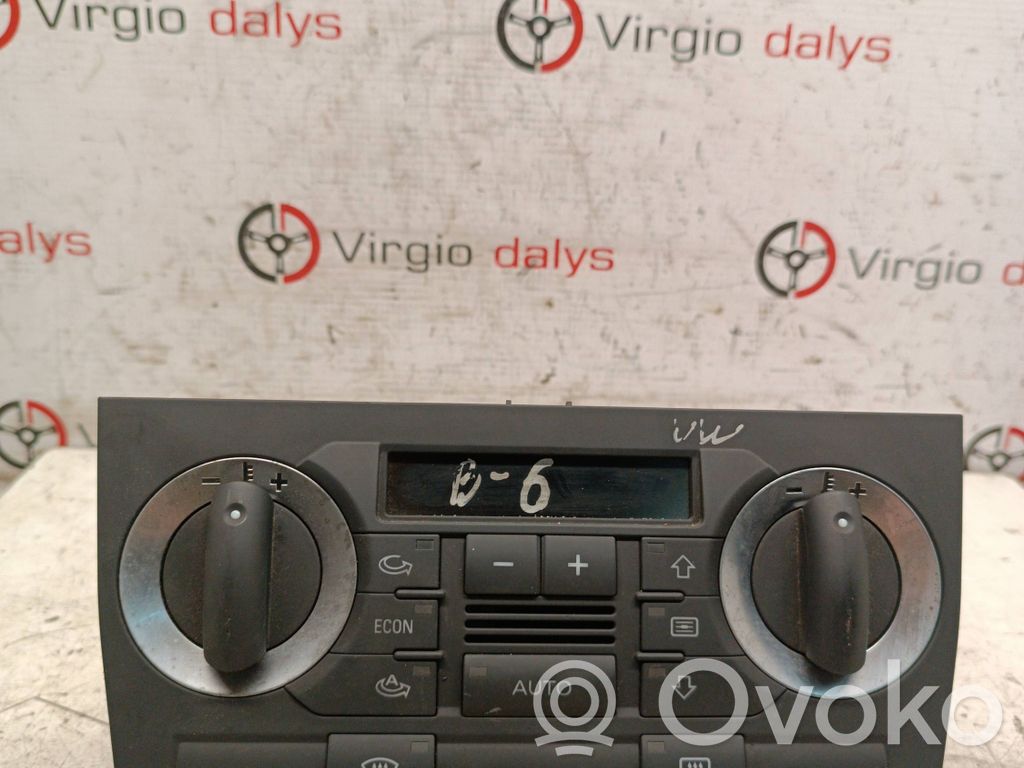 Audi A3 S3 8P Climate control unit 