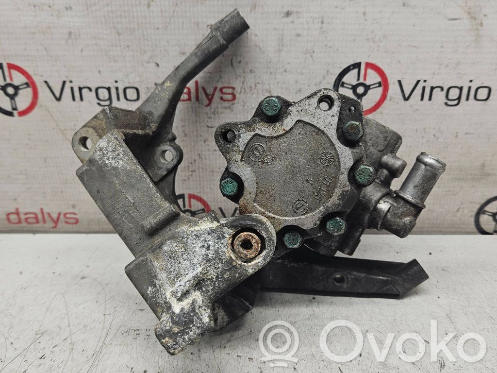 Audi A6 S6 C6 4F Power steering pump 