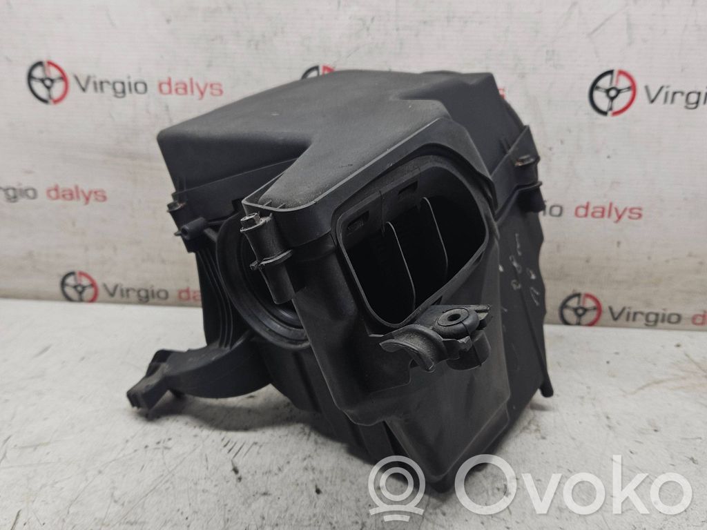 Air filter box