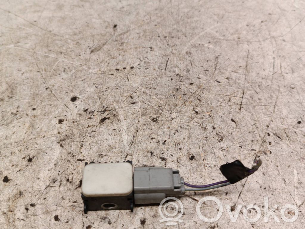 Ford Focus C-MAX Airbag deployment crash/impact sensor 