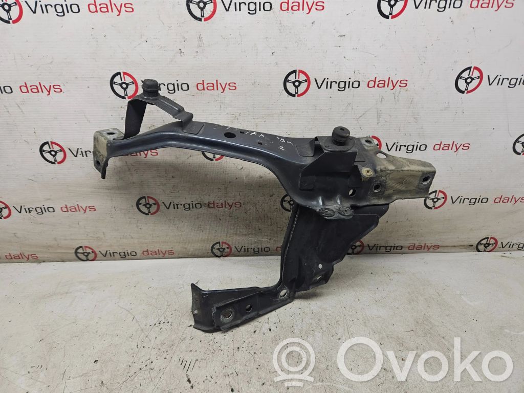 Opel Zafira B Headlight/headlamp mounting bracket 
