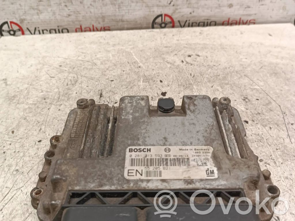 Opel Zafira B Engine control unit/module 