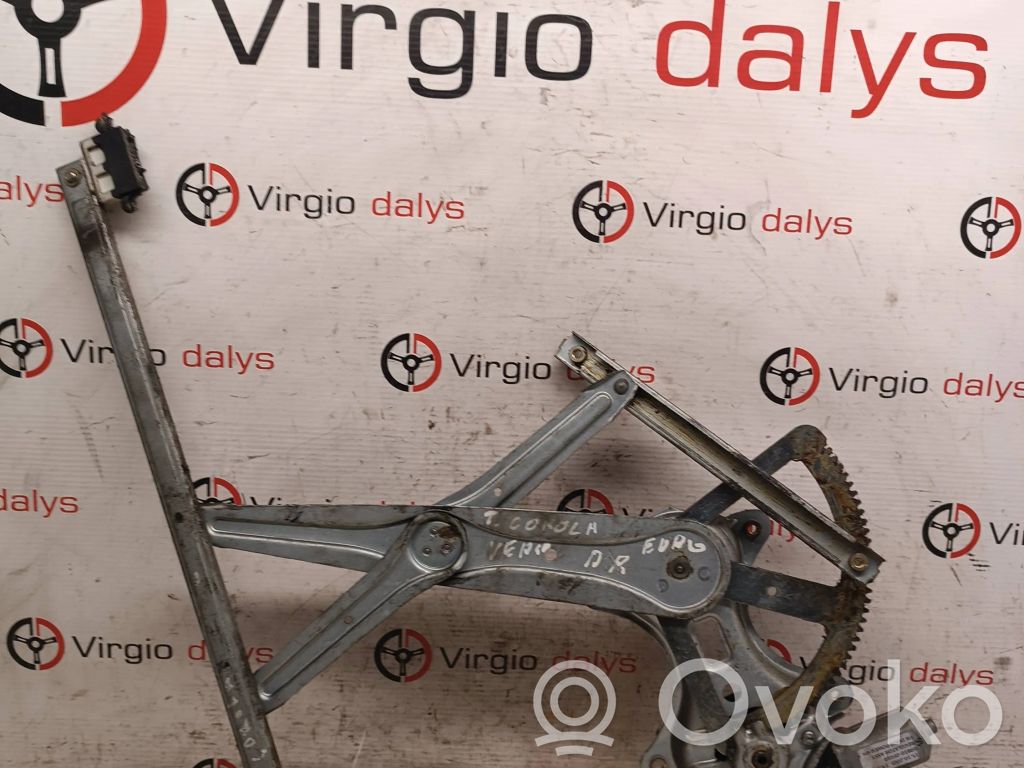 Toyota Corolla Verso AR10 Front door window regulator with motor 