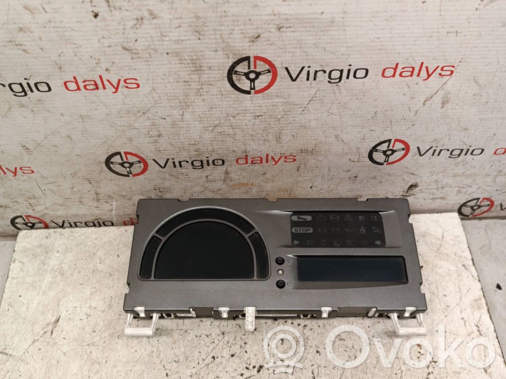 Renault Modus Speedometer (instrument cluster) 