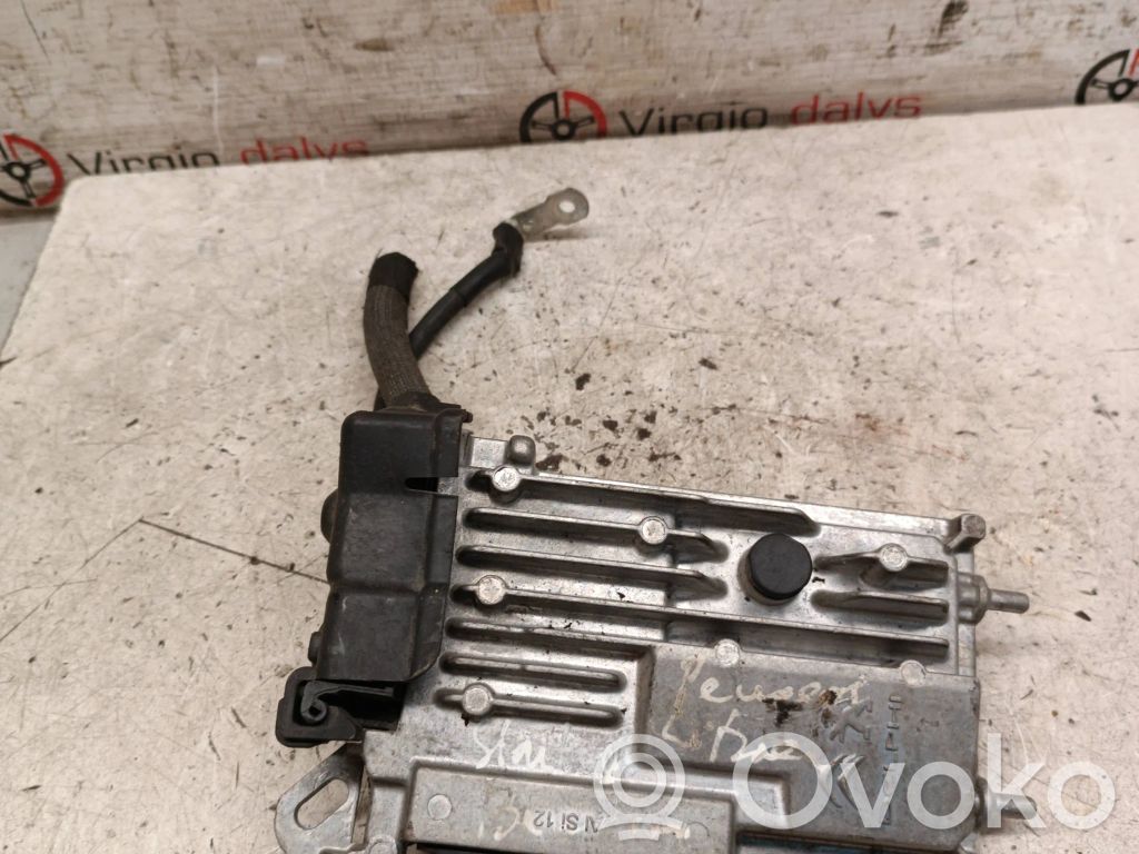 Peugeot 308 Start/Stop control module 