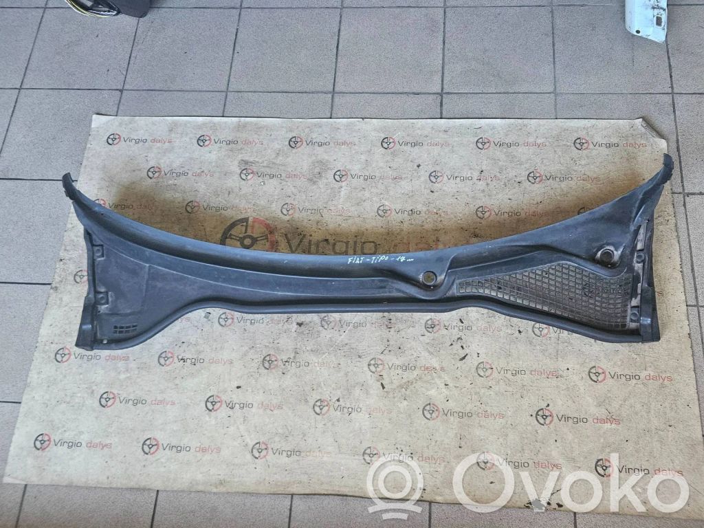 Fiat Tipo Wiper trim 