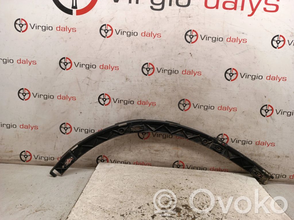 Smart ForFour I Fender mounting bracket 