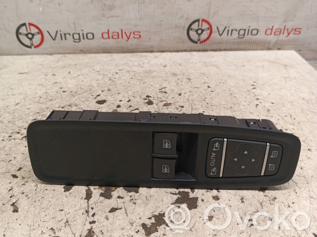 Renault Kangoo III Przyciski szyb 