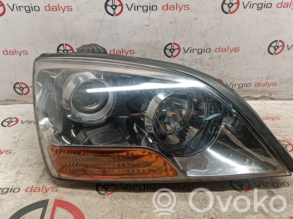 KIA Sorento Lampa przednia 