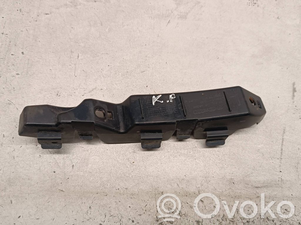 KIA Ceed Front bumper mounting bracket 