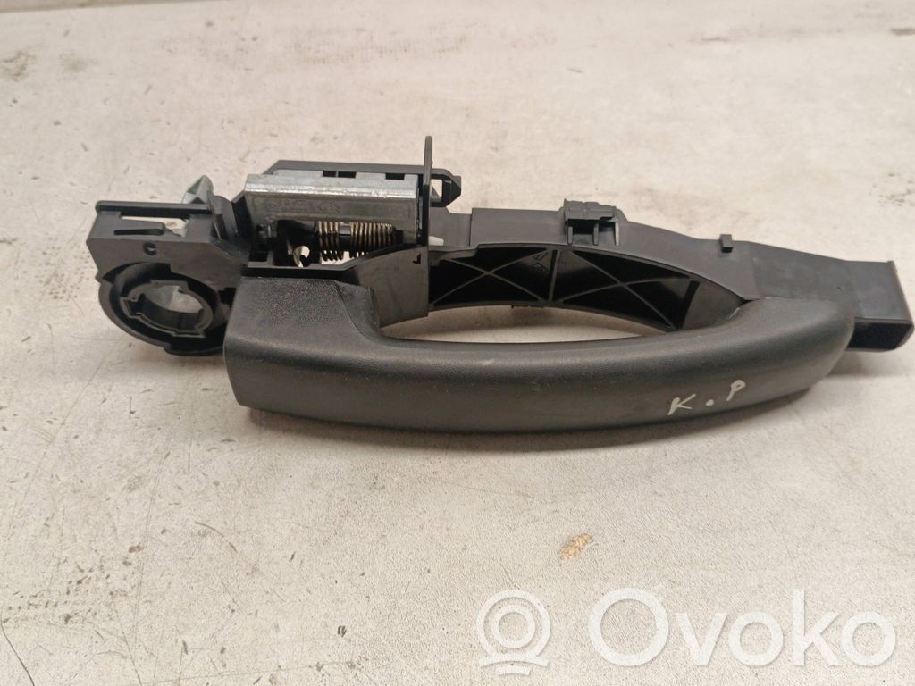 Renault Master III Klamka zewnętrzna drzwi przednich 