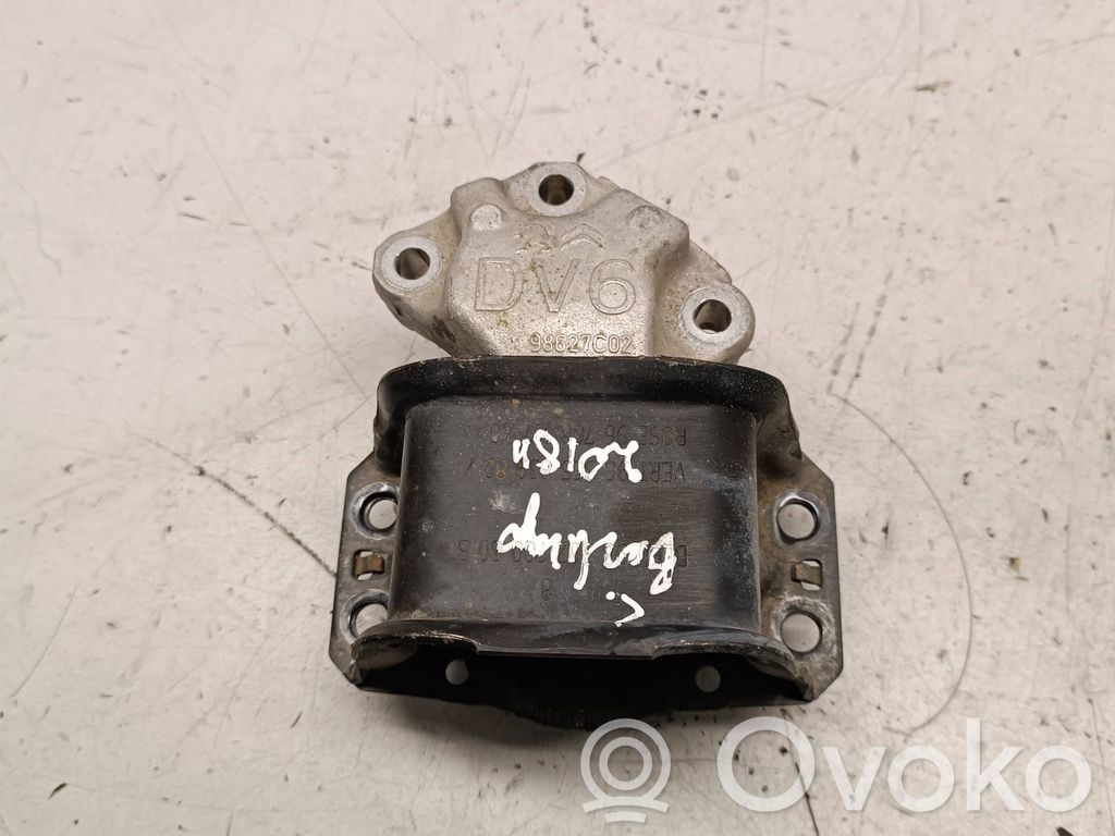 Citroen Berlingo Engine mount bracket 