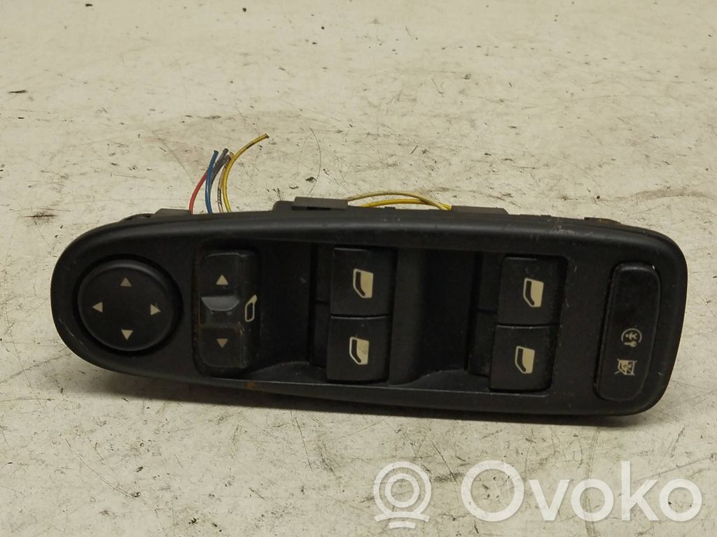 Citroen C4 I Picasso Comutator comandă geamuri electrice 
