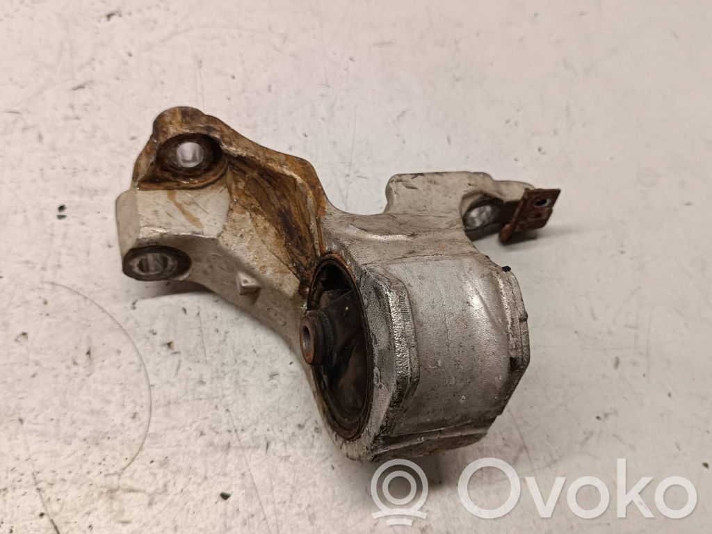Engine mount bracket