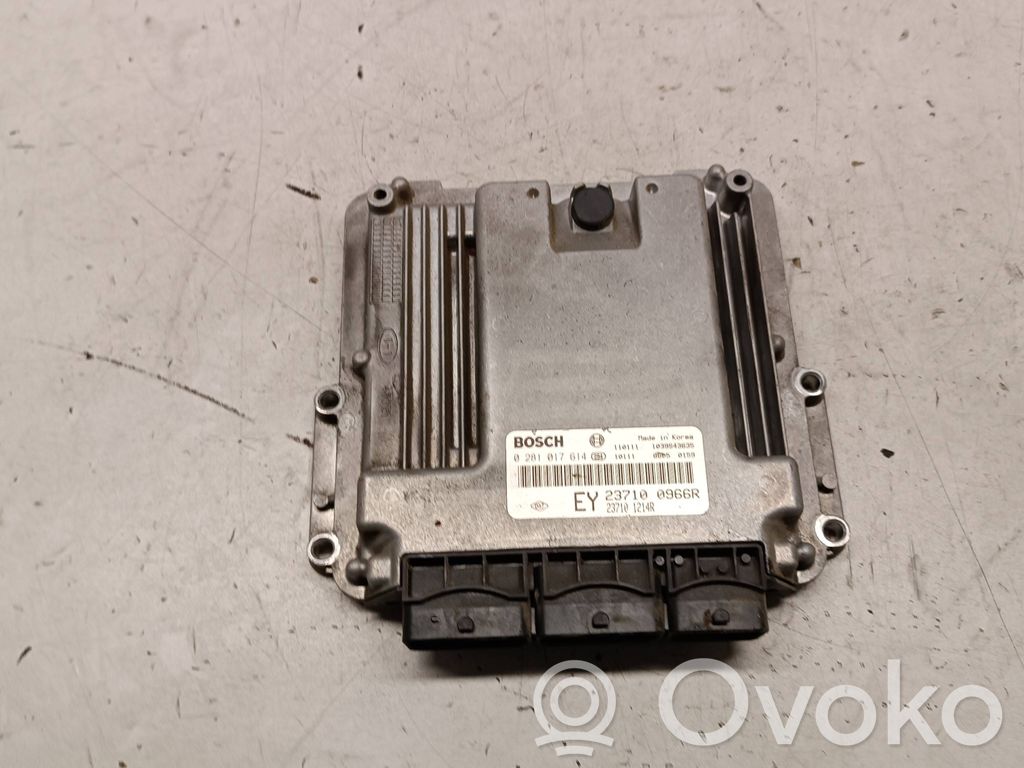 Renault Latitude (L70) Engine control unit/module 