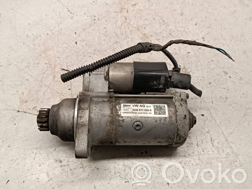 Volkswagen PASSAT B7 Starter motor 