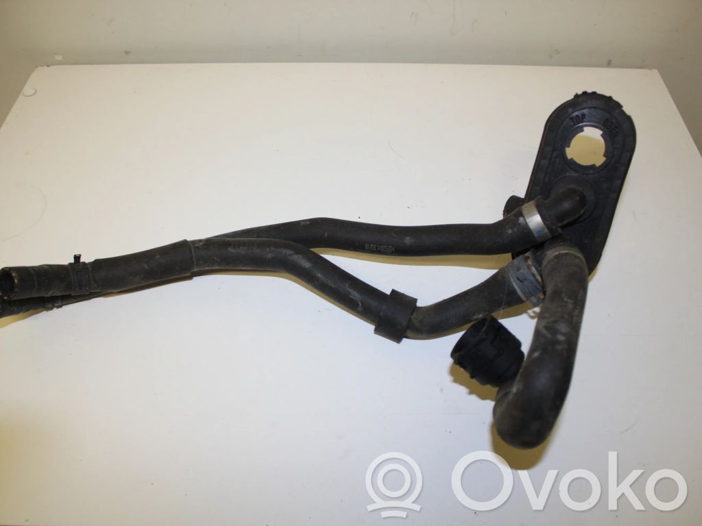Audi A5 Conductă/furtun lichid de răcire motor 