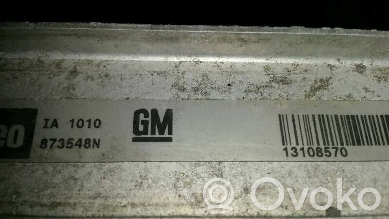 Opel Signum Interkūlerio radiatorius 