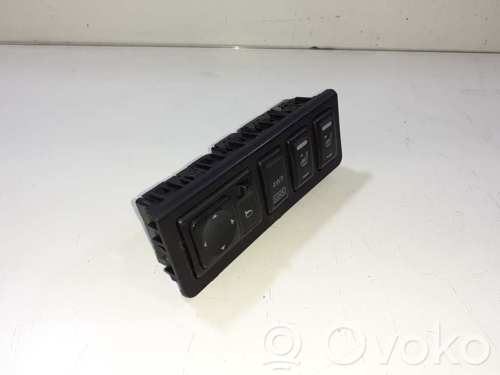 Nissan Murano Z50 Comutator/buton multifuncțional 