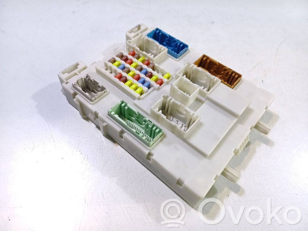 Ford C-MAX II Fuse module 