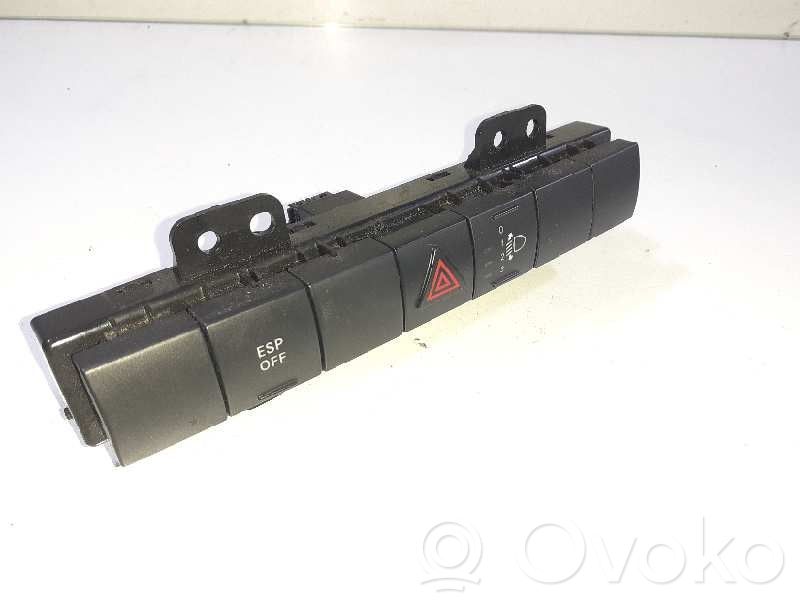 Dodge Journey Botón interruptor de luz de peligro 