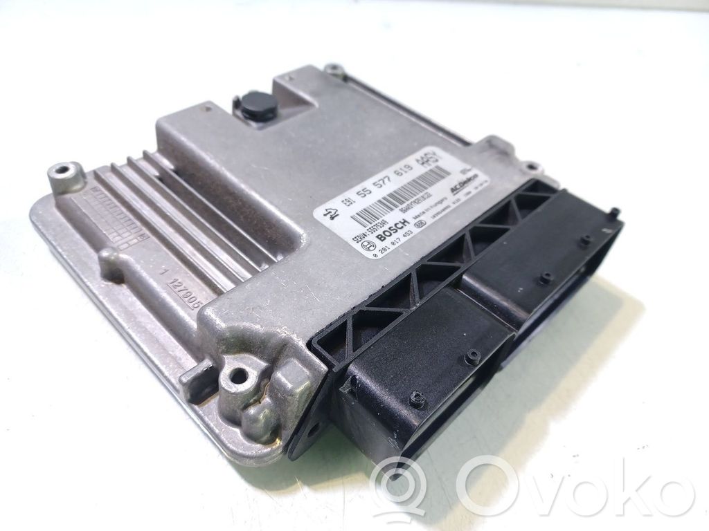 Centralina/modulo motore ECU   55577619,028101745355575349