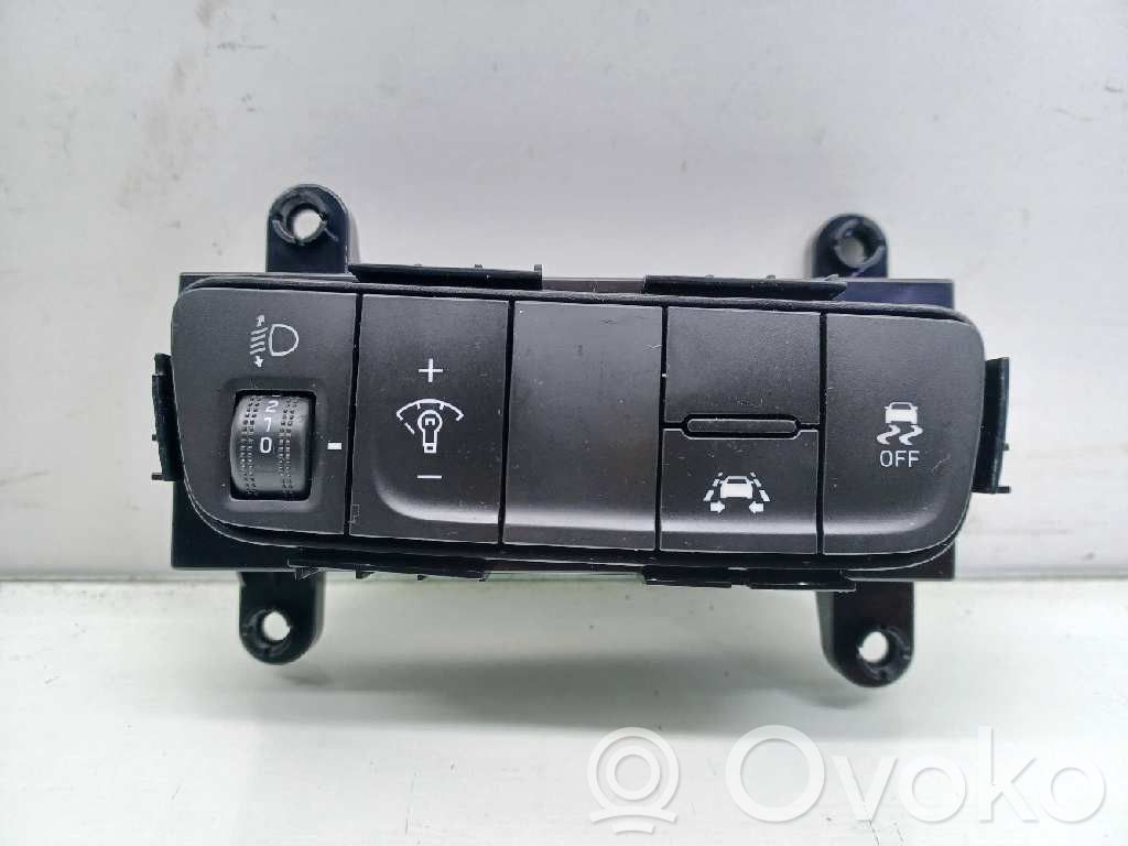 Hyundai Kona I Interruptor de control multifunción 
