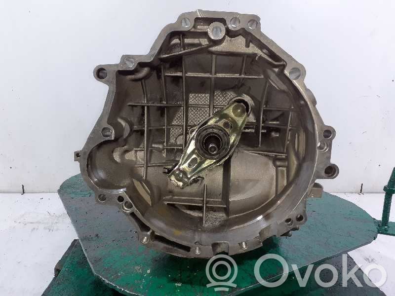 Audi A4 S4 B6 8E 8H Scatola del cambio manuale a 5 velocità 
