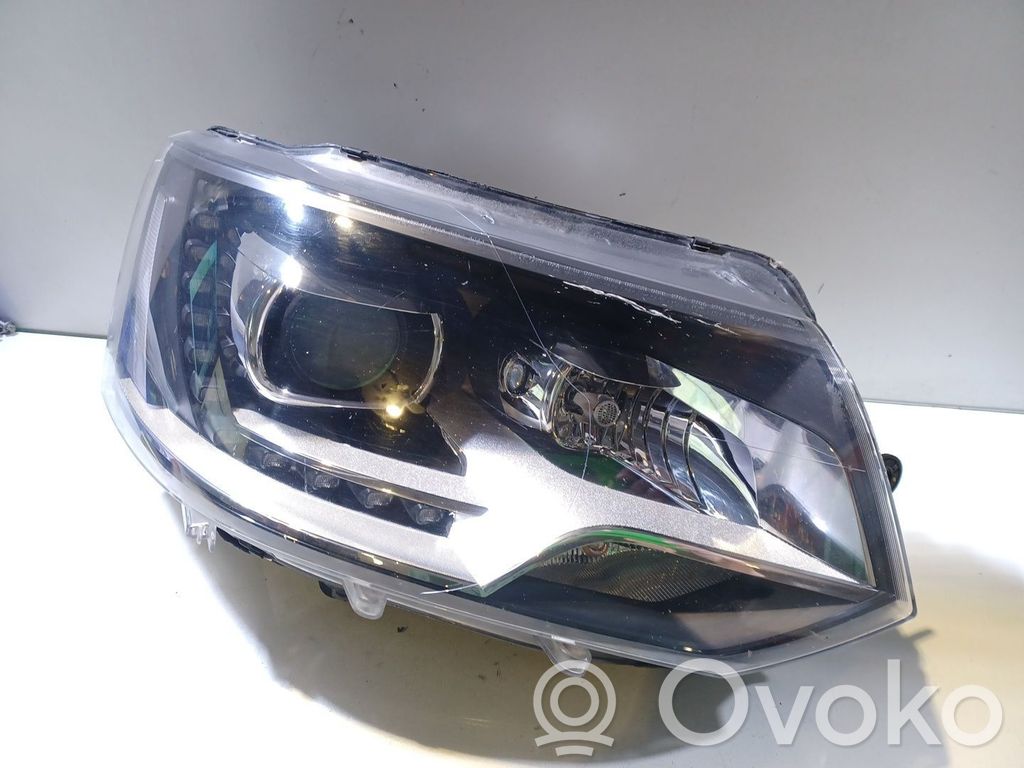 Volkswagen Multivan T5 Scheinwerfer 