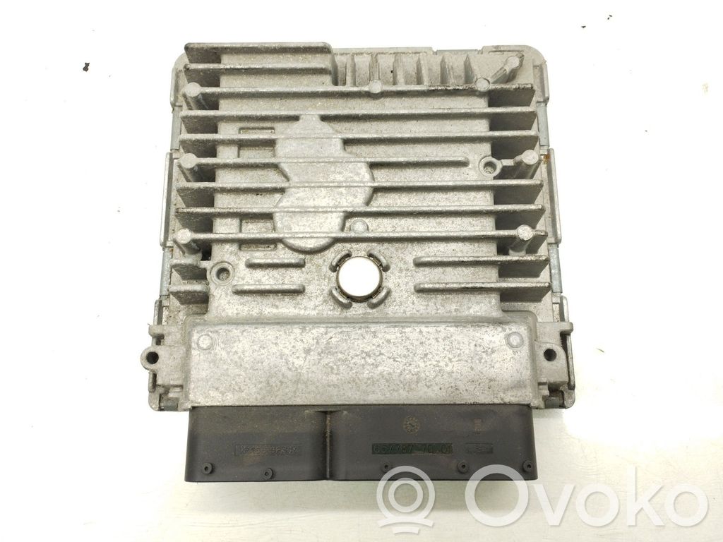 Engine control unit/module ECU   03L906023LJ,5WP42916AA