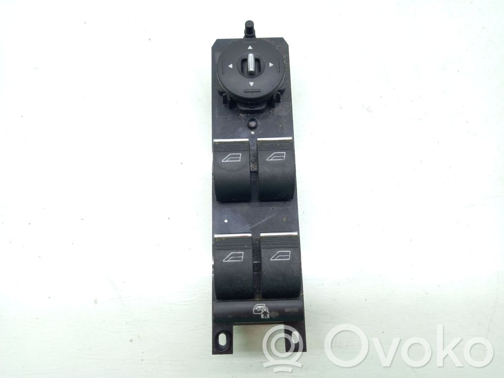Electric window control switch   2033890,AM5T14A132DB