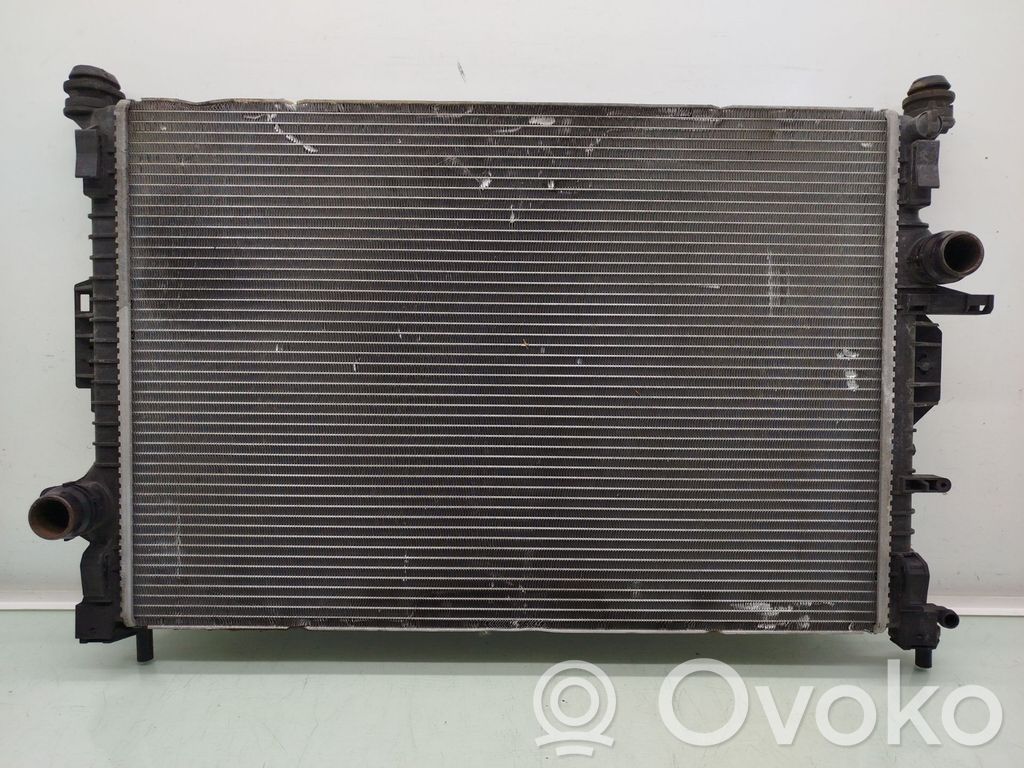 Ford Kuga II Coolant radiator 