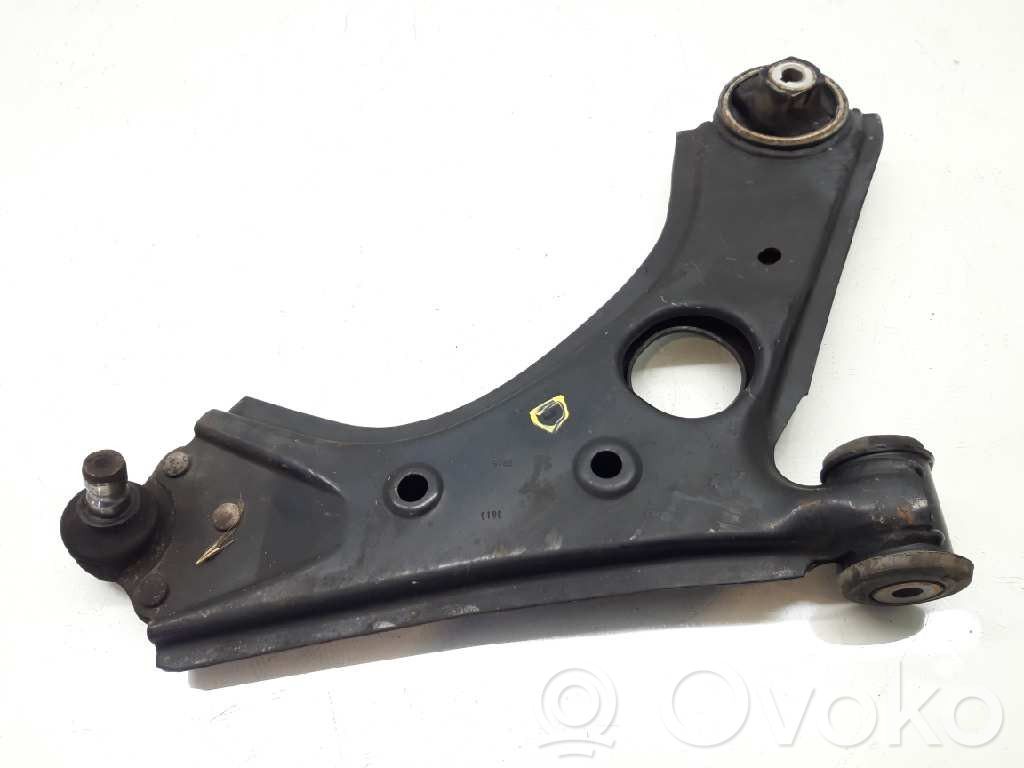 Opel Combo D Front control arm 