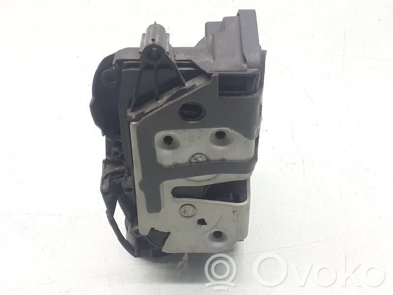 Ford Kuga II Front door lock 
