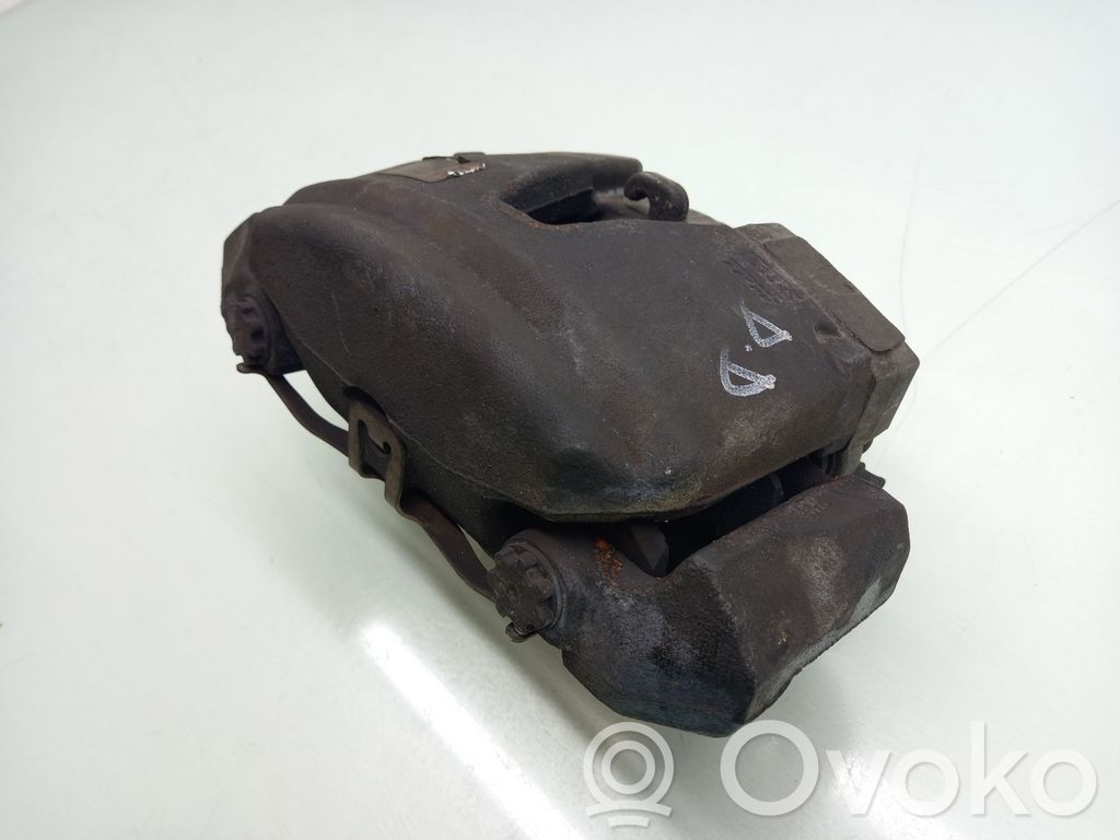 Audi A6 C7 Передний суппорт 