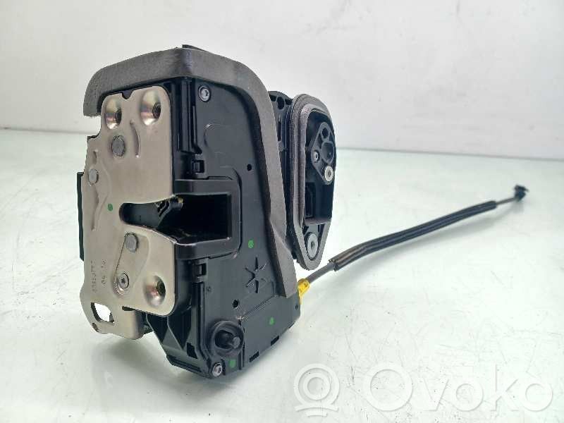 Opel Astra K Cerradura de puerta trasera 