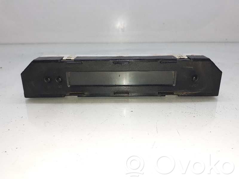 Suzuki Grand Vitara II HUD-näyttö 