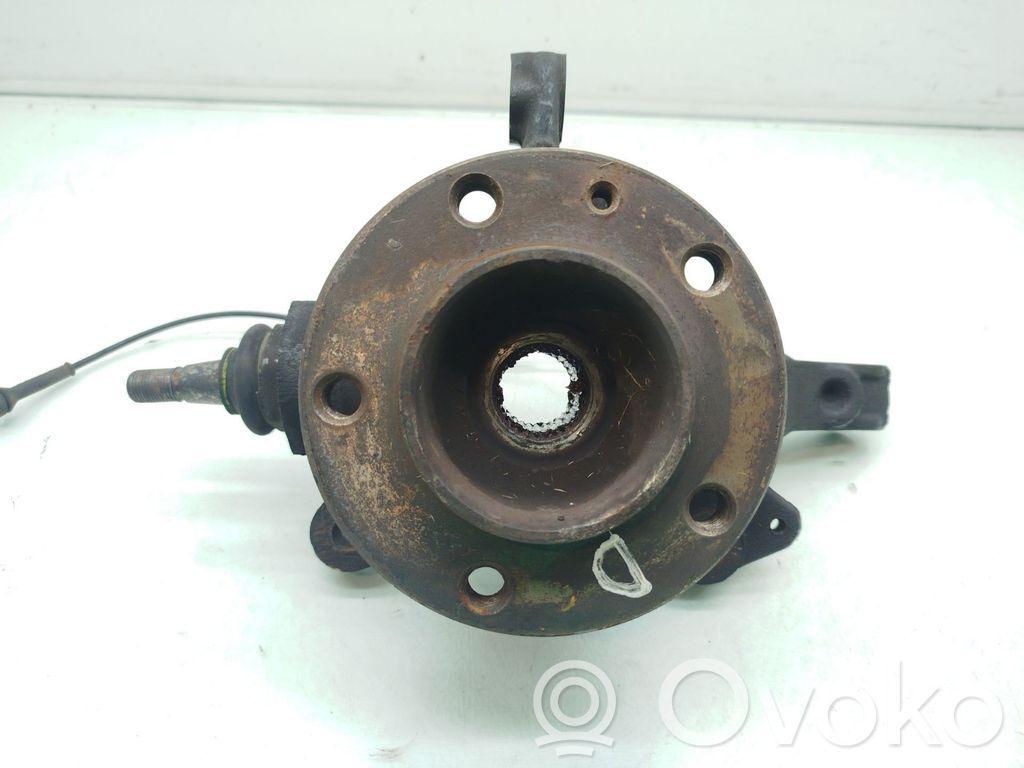 Nissan NV400 Fuso a snodo con mozzo ruota anteriore