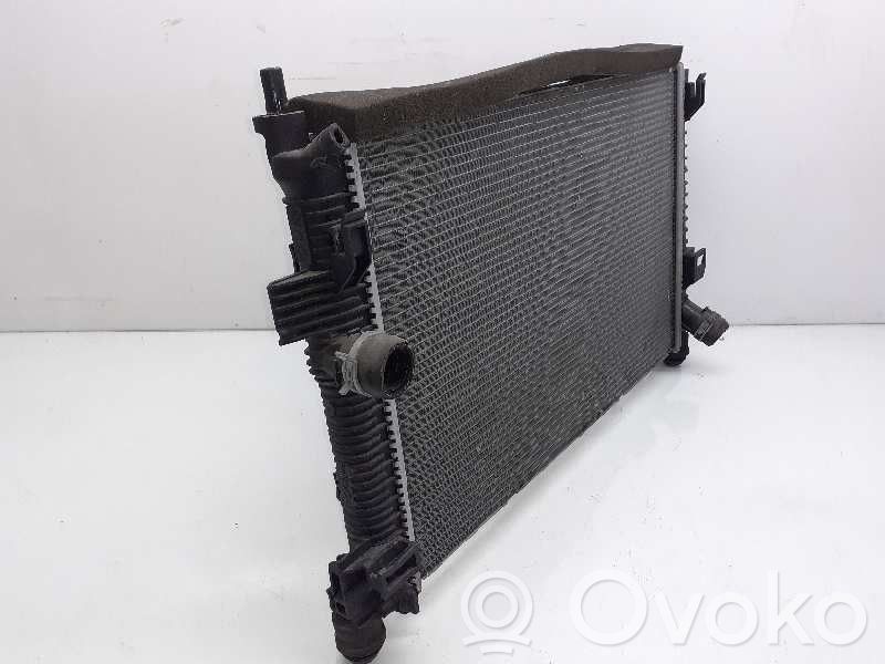 Ford C-MAX II Coolant radiator 