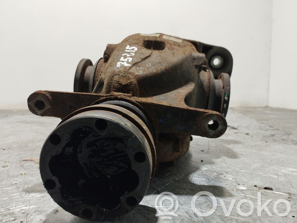 BMW 5 E60 E61 Galinis reduktorius 