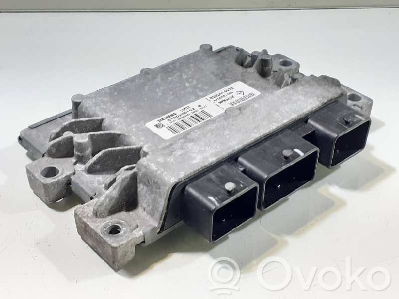 Unidad de control/módulo ECU del motor   8200414422,S120200102,8200401568