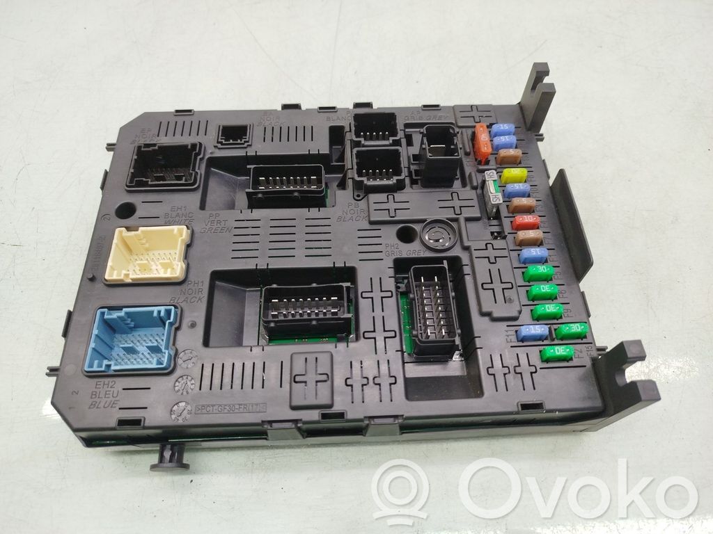 Citroen C5 Módulo de fusible 