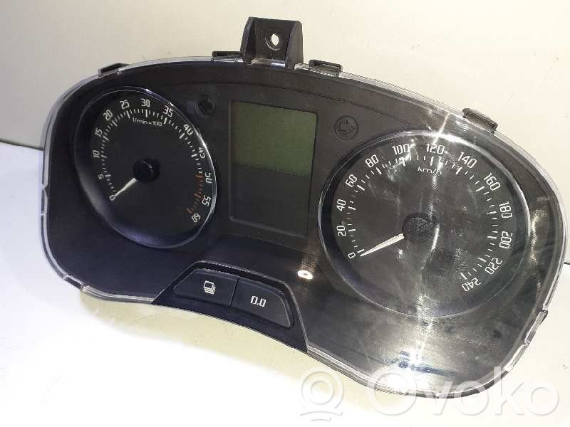 Skoda Fabia Mk2 (5J) Vitezometru (grup de instrumente)