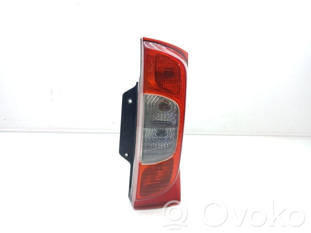 Luz trasera/de freno   01353205080E,13202F101364023